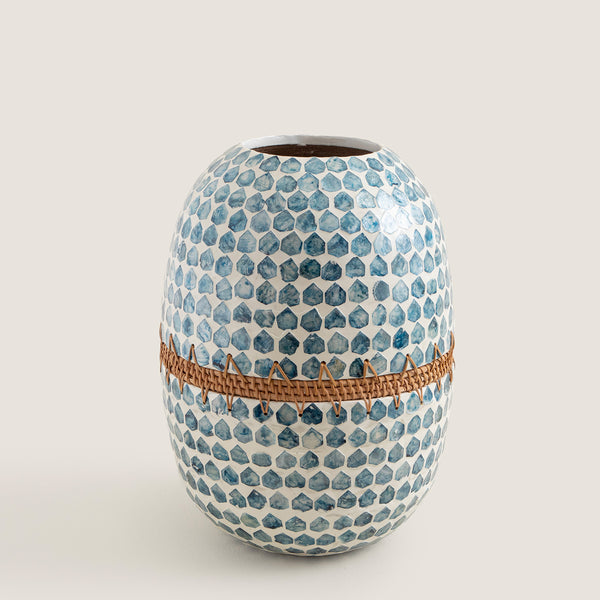 Chakra Hanoi Capiz Vase 39 Cm White