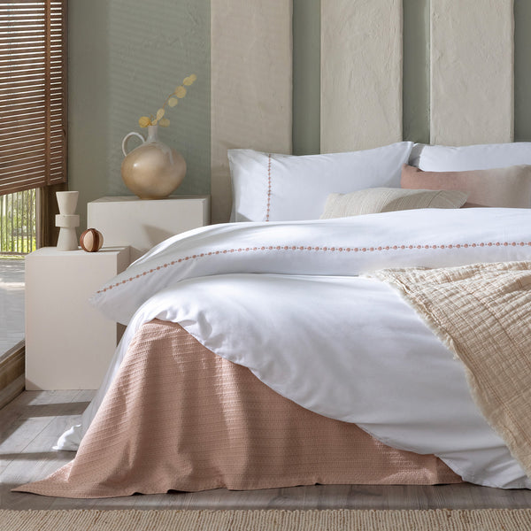 Chakra Florissa Duvet Cover Set Kng White