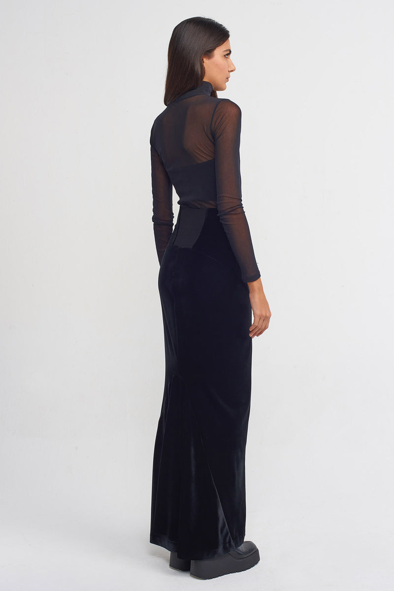 NU Velvet Long Skirt Black