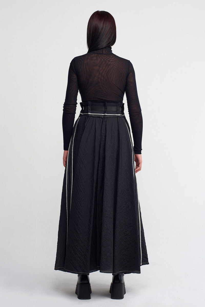 NU Piped Skirt Black