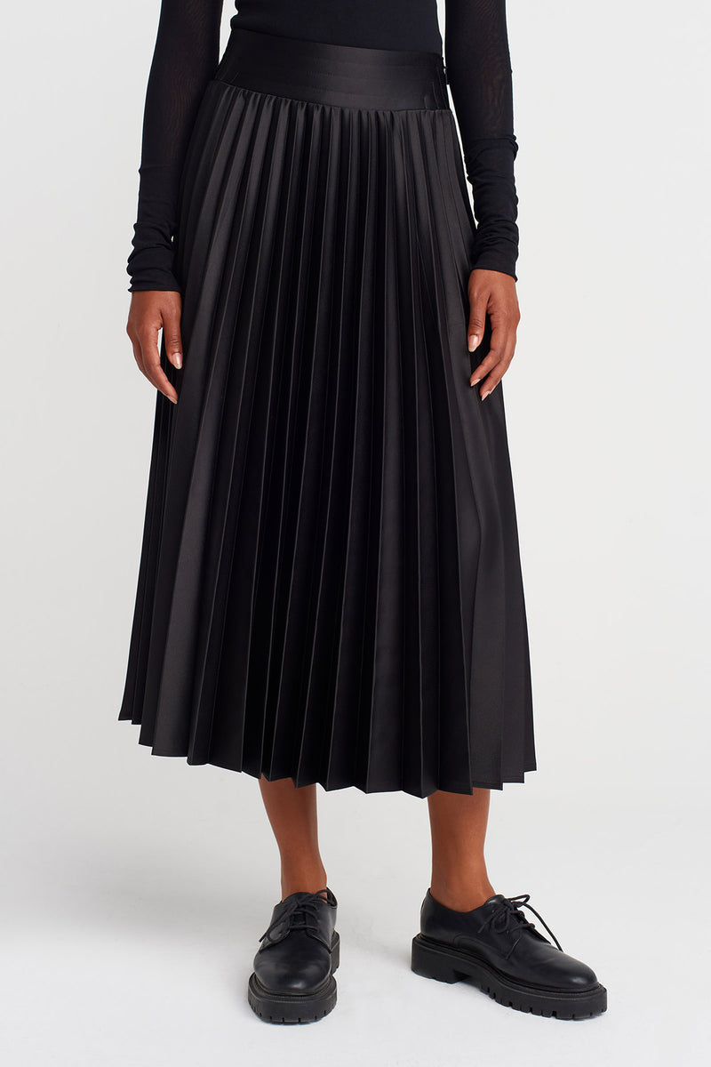 Nu Pleated Midi Skirt Black