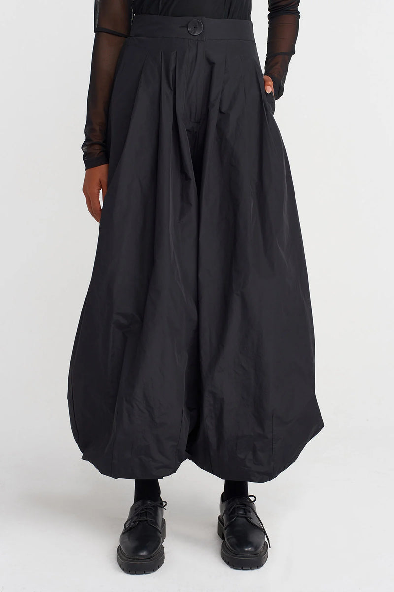 Nu Taffeta Balloon Trousers Black