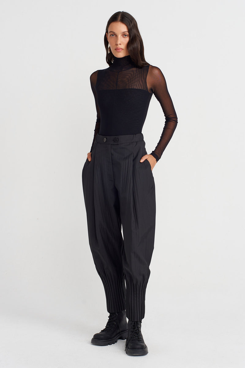 Nu Pleated Hem Trousers Black