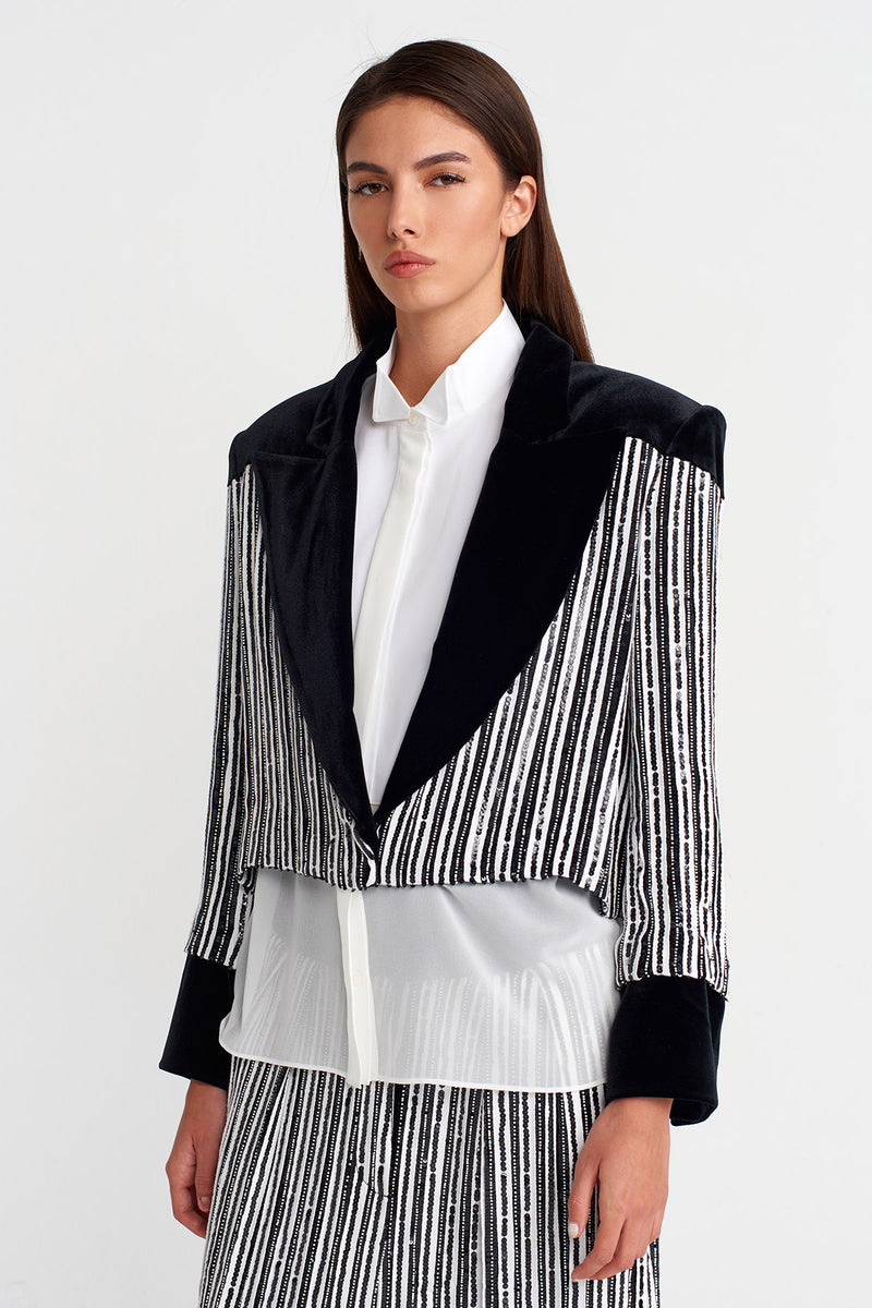 Nu Velvet Collar Beaded Short Jacket Black-White
