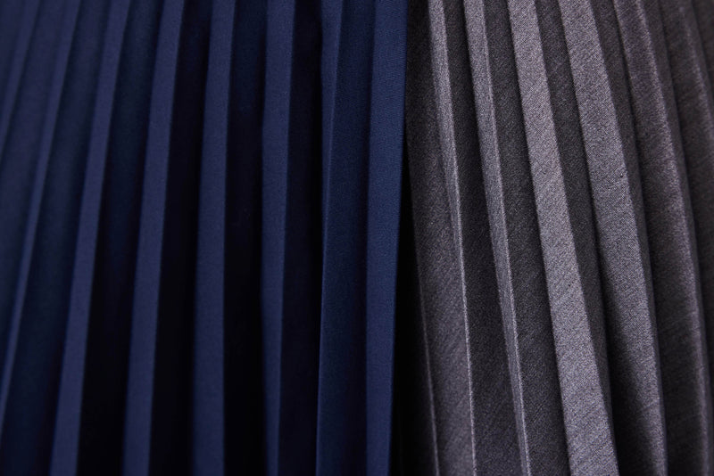 Machka Pleated Colorblock Skirt Anthracite