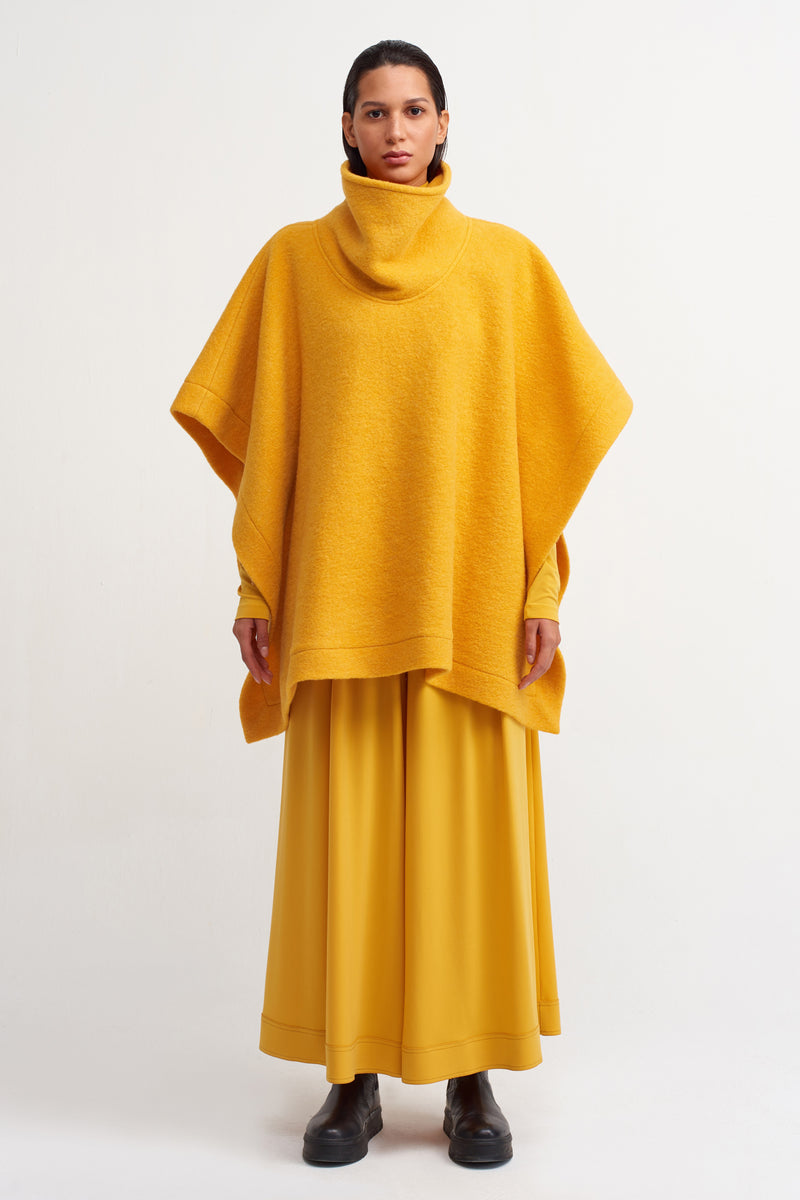 NU Wool High Neck Poncho Papia